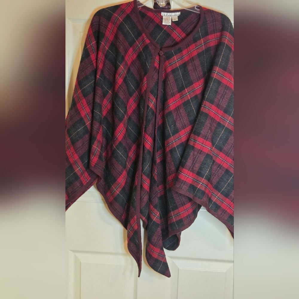 IKC for Country Wear L Plaid Red Black WOOL Blend Women's Poncho